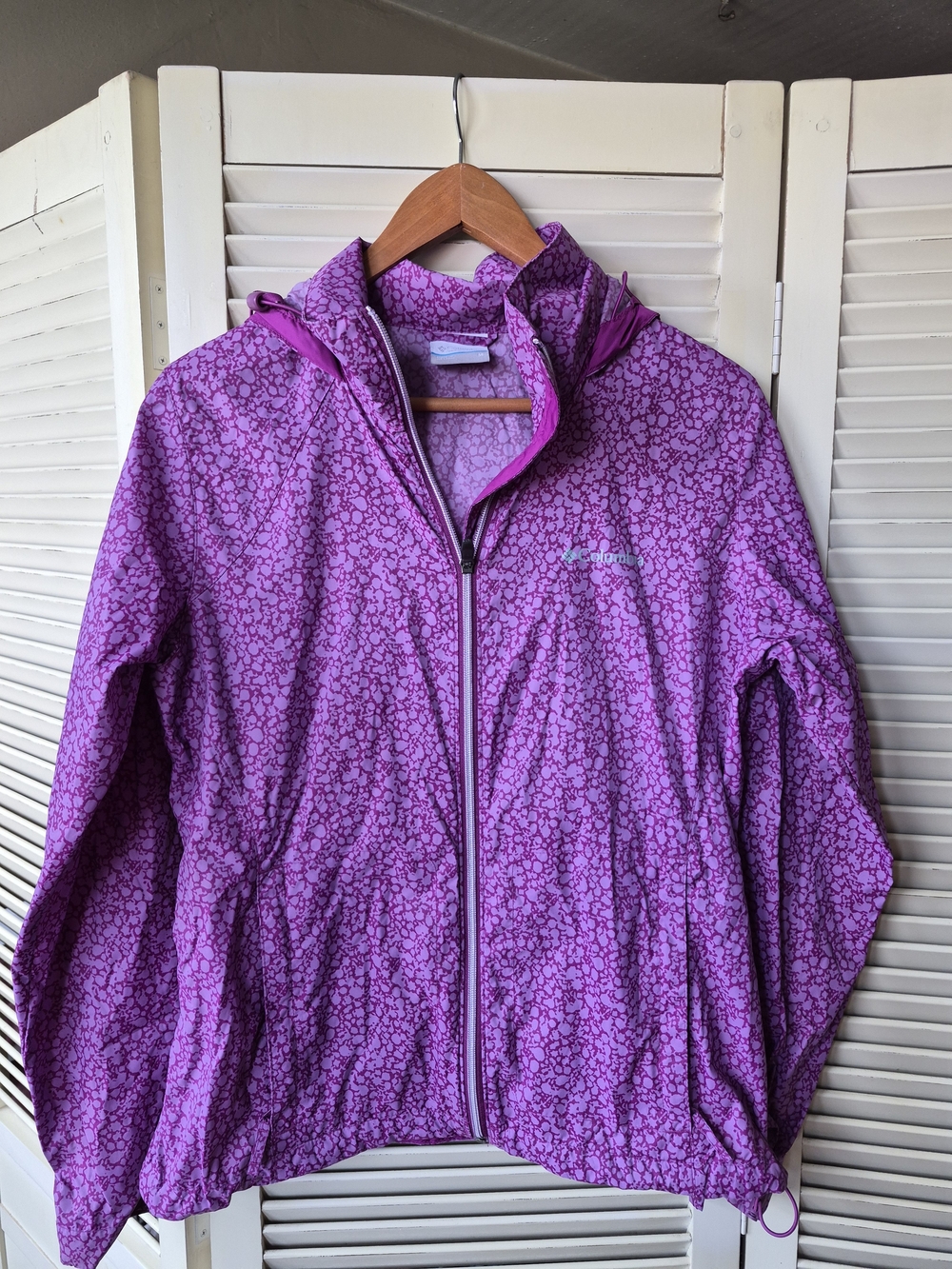 Columbia Women's Hooded Jacket Size M